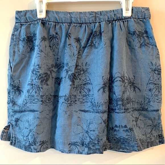 Forever 21 Hawaiian Print Chambray Skirt S Denim - Picture 2 of 5